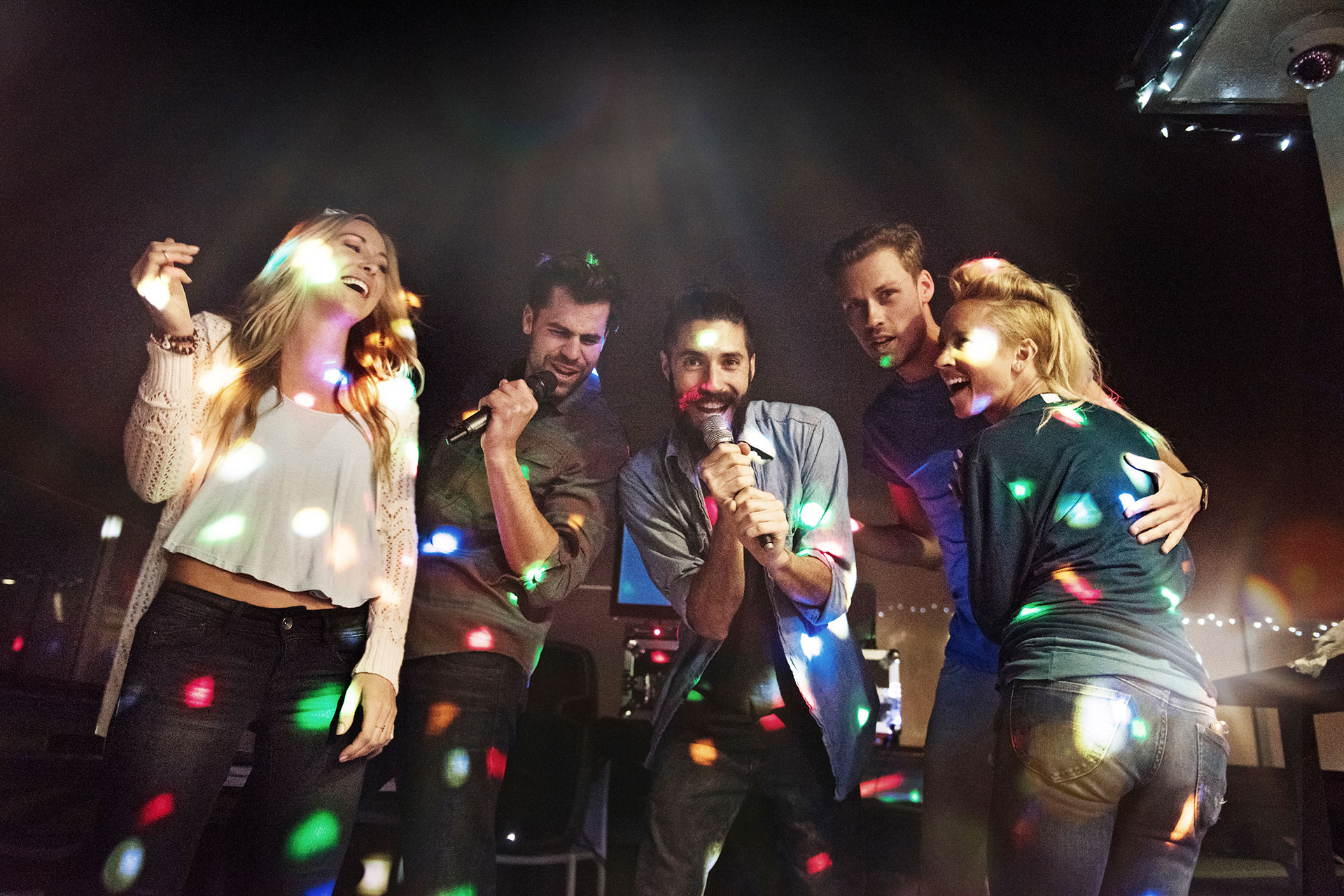 6 mejores lugares de Karaoke en Madrid